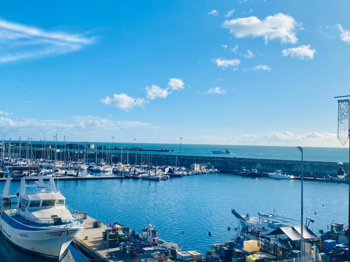 "Luigi" Balcon Sur La Mer Et Le Port De Sète Exterior foto